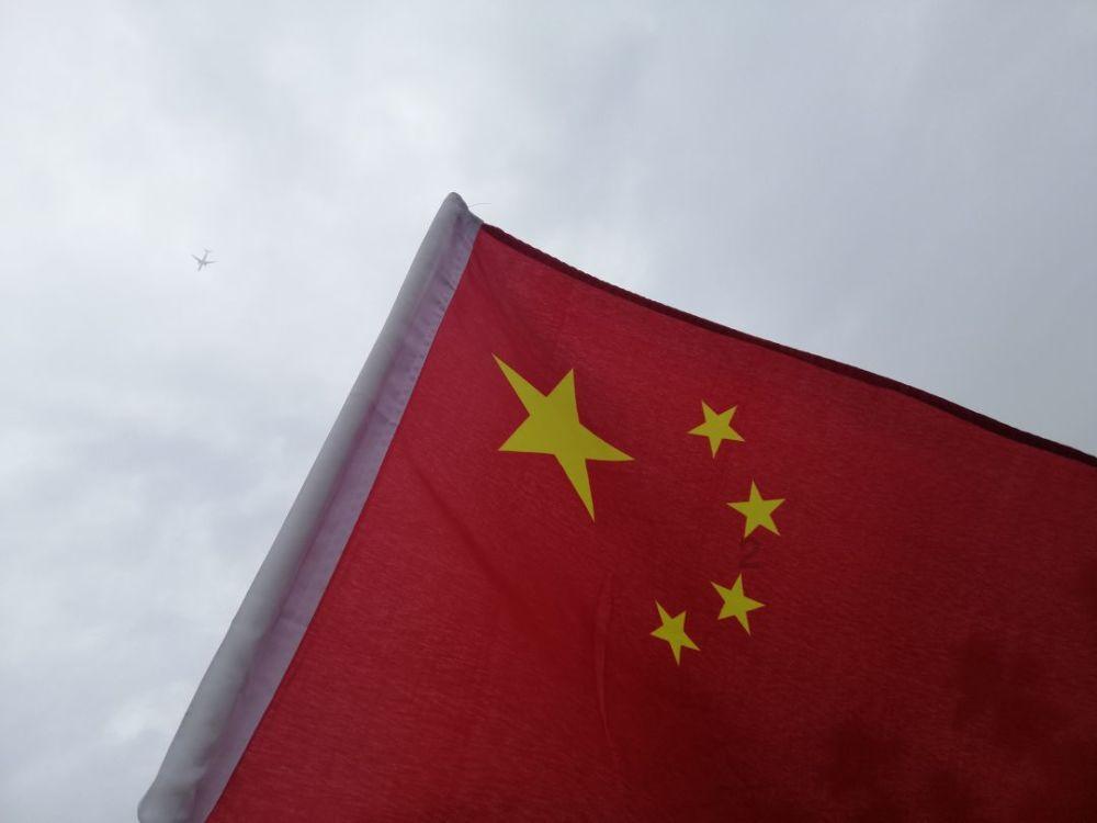 英勇骑士向前冲无敌版
